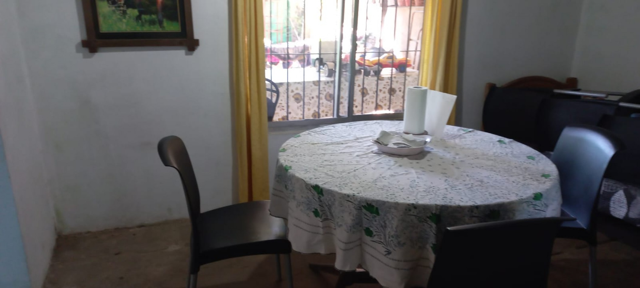 VENDO HERMOSA PROPIEDAD EN DOS PLANTAS  CON 2 LOCALES COMERCIALES EN BARRIO AURORA, PARTIDO DE MORENO 