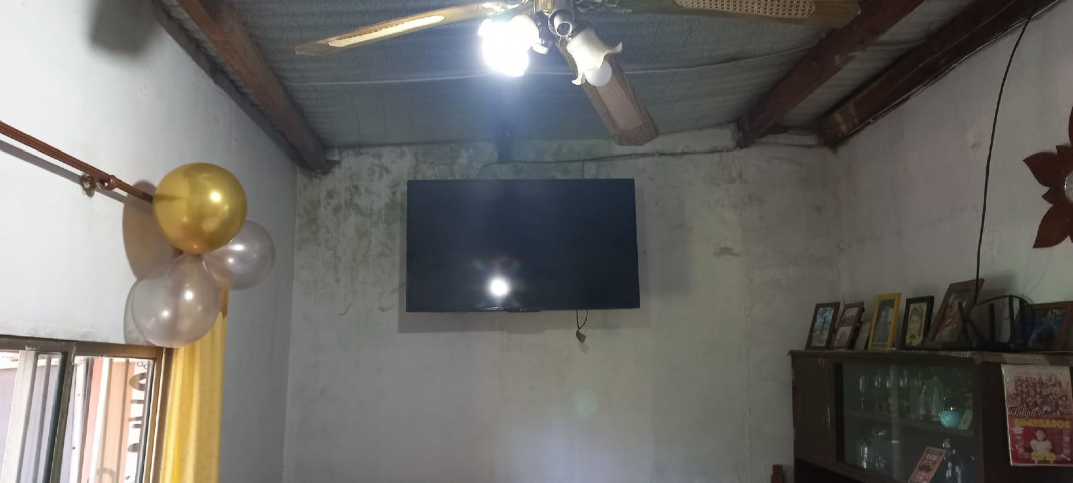 VENDO HERMOSA PROPIEDAD EN DOS PLANTAS  CON 2 LOCALES COMERCIALES EN BARRIO AURORA, PARTIDO DE MORENO 