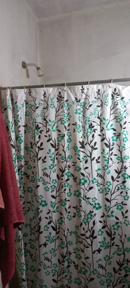 VENDO HERMOSA PROPIEDAD EN DOS PLANTAS  CON 2 LOCALES COMERCIALES EN BARRIO AURORA, PARTIDO DE MORENO 