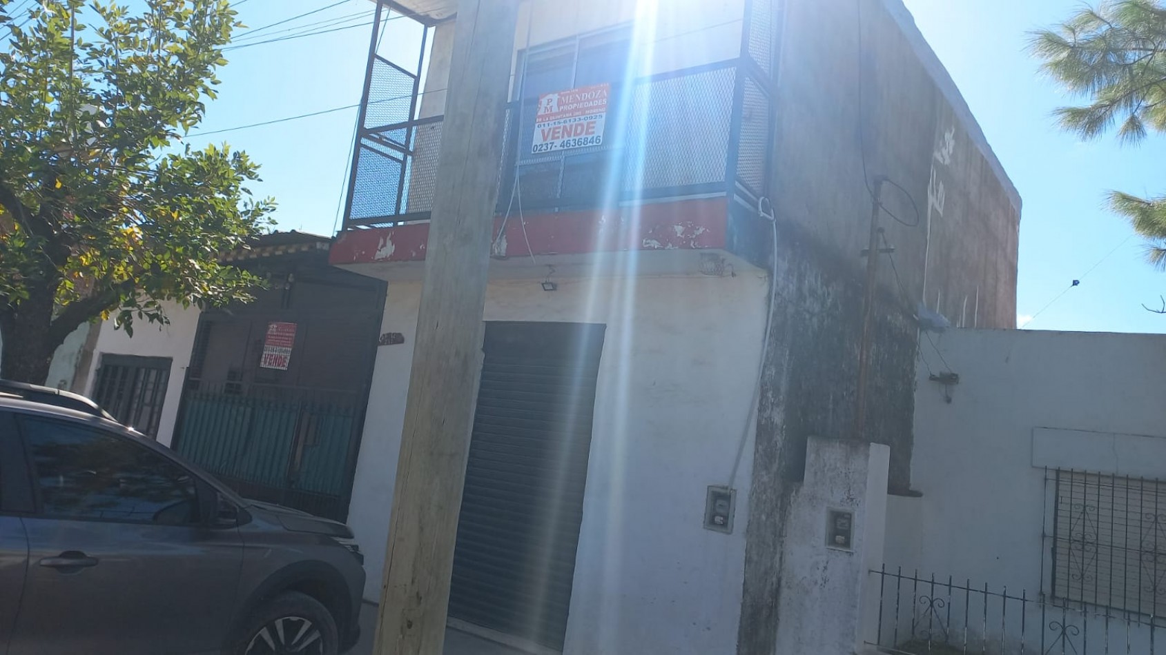 VENDO HERMOSA PROPIEDAD EN DOS PLANTAS  CON 2 LOCALES COMERCIALES EN BARRIO AURORA, PARTIDO DE MORENO 