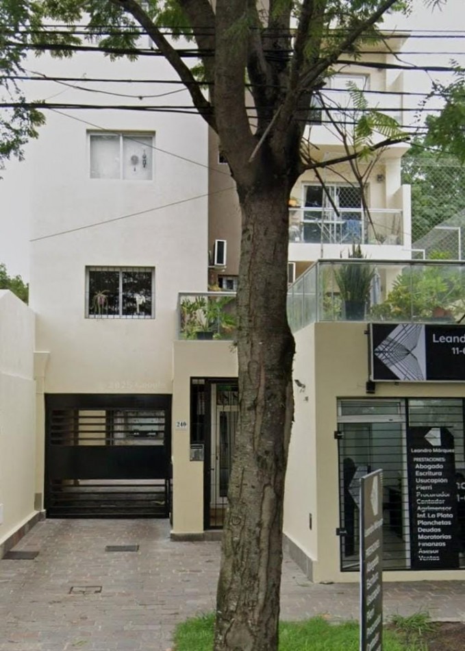 (AUT. 146) ALQUILO DEPARTAMENTO DE CATEGORIA EN MORENO CENTR