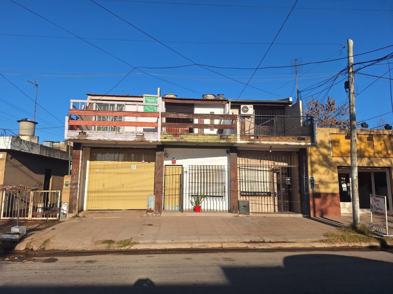 VENDO EXCELENTE DUPLEX CON PLANOS Y ESCRITURA IDEAL CREDITO HIPOTECARIO SOBRE AV. MARCOS DEL BUENO 1056 -MORENO