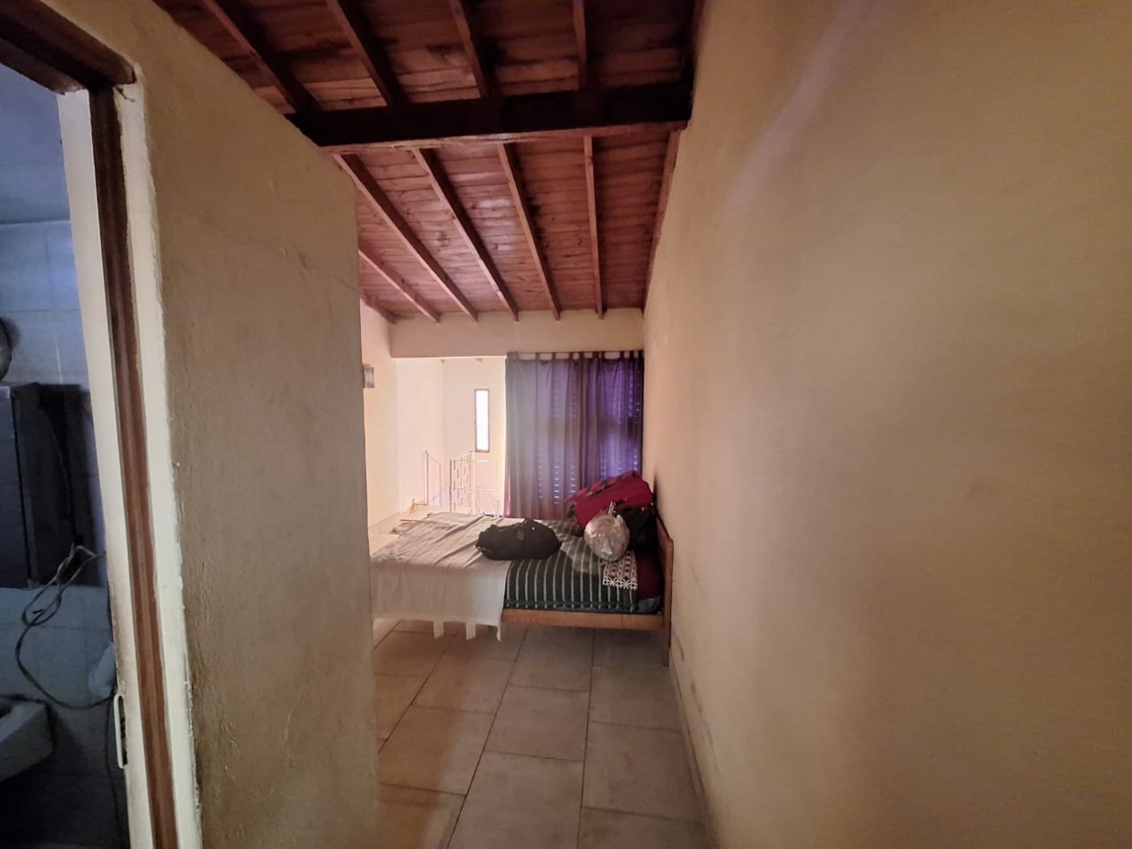 VENDO EXCELENTE DUPLEX CON PLANOS Y ESCRITURA IDEAL CREDITO HIPOTECARIO SOBRE AV. MARCOS DEL BUENO 1056 -MORENO