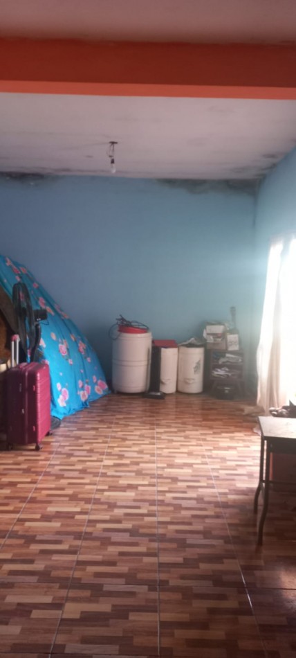 VENDO REGIA VIVIENDA SOBRE ASFALTO EN BARRIO LA PERLA, PARTIDO DE MORENO. CALLE TABLADA ENTRE ZARATE Y MEXICO