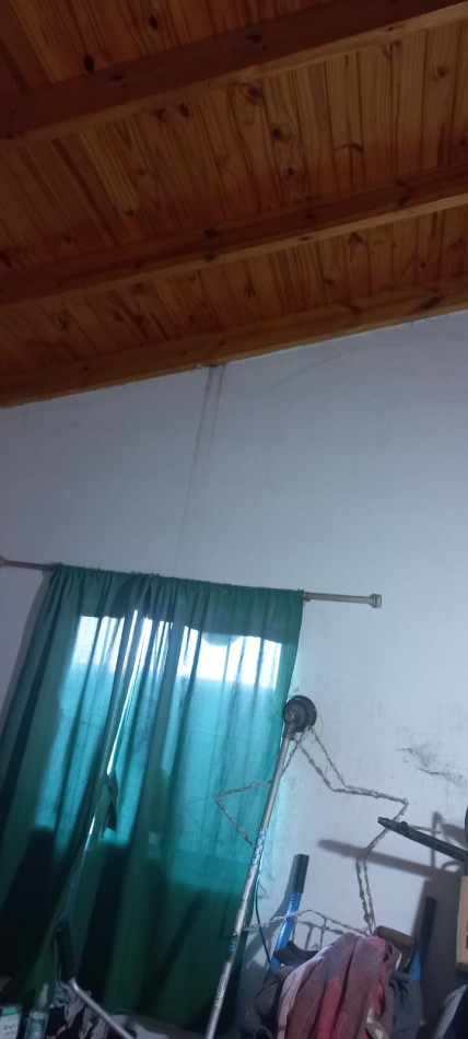 VENDO REGIA VIVIENDA SOBRE ASFALTO EN BARRIO LA PERLA, PARTIDO DE MORENO. CALLE TABLADA ENTRE ZARATE Y MEXICO