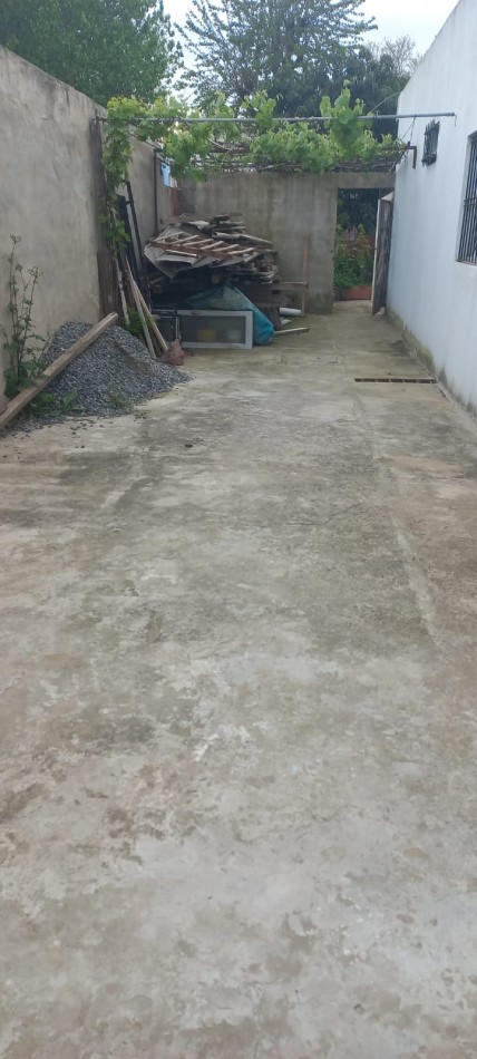 ALQUILO REGIO DEPARTAMENTO EN BARRIO LAS FLORES