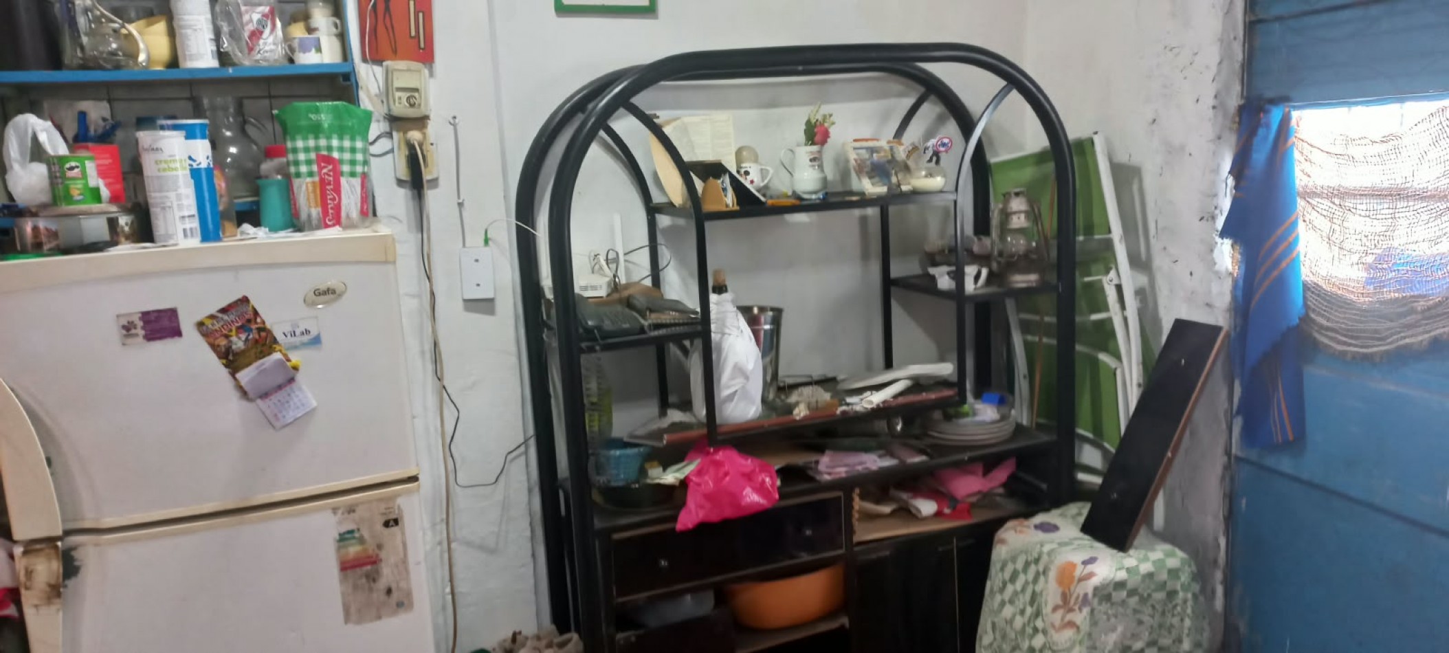 VENDO REGIA CASA DE MATERIAL