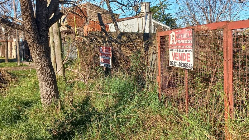 VENDO HERMOSO TERRENO EN BARRIO SAN JORGE, MORENO SUR.  IDEAL VIVIENDA PERMANENTE O PARA INVERSION. IMPERDIBLE