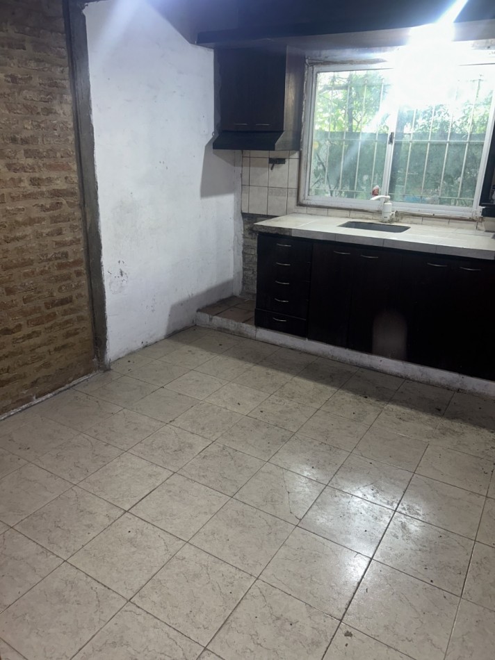 Imperdible Departamento en Alquiler de Dos ambientes en Barrio San Jose.