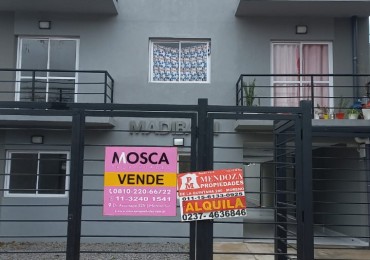 E N  P E R M U T A  REGIO DEPARTAMENTO EN MORENO CENTRO POR CASA CHICA CON TERRENO.