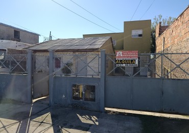 ALQUILO REGIO DEPARTAMENTO MONOAMBIENTE EN PLANTA ALTA BARRIO MI BARRIO, MORENO