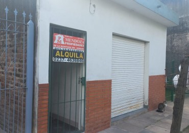 ALQUILO REGIO LOCAL COMERCIAL PARA VIVIENDA, EN BARRIO JARDINES DE MORENO, PROXIMO ACCESO OESTE Y COLEGIOS