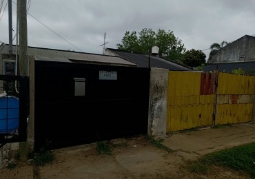 VENDO EXCELENTE DEPARTAMENTO EN BARRIO LOS PARAISOS PARTIDO DE MORENO SOBRE ASFALTO. CALLE GUATEMALA 6664