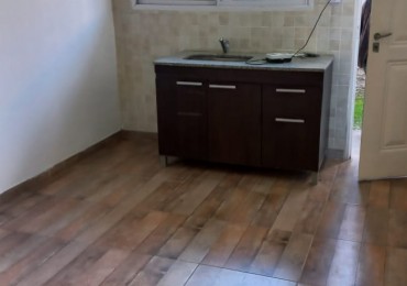 VENDO HERMOSO DEPARTAMENTO PLANTA BAJA MORENO NORTE, PROXIMO A RUTA 23.