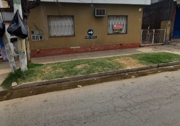 (AUT.404) ALQUILO HERMOSO DEPARTAMENTO CON 2 DORMITORIOS EN BARRIO LA PERLITA, SOBRE AV. M. DEL BUENO 1044